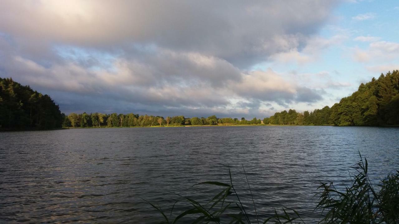 Dom Wakacyjny Kuszewo Czaplinek Buitenkant foto